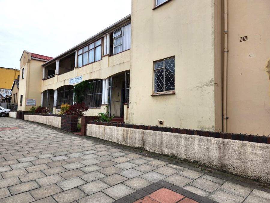 3 Bedroom Property for Sale in Quigney Eastern Cape